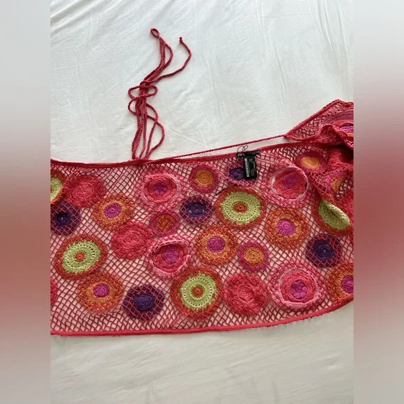 - NWT ZARA BLOG FAVE CROCHET knit ecru pink/red FLORAL mini SKIRT size M - Picture 11 of 16
